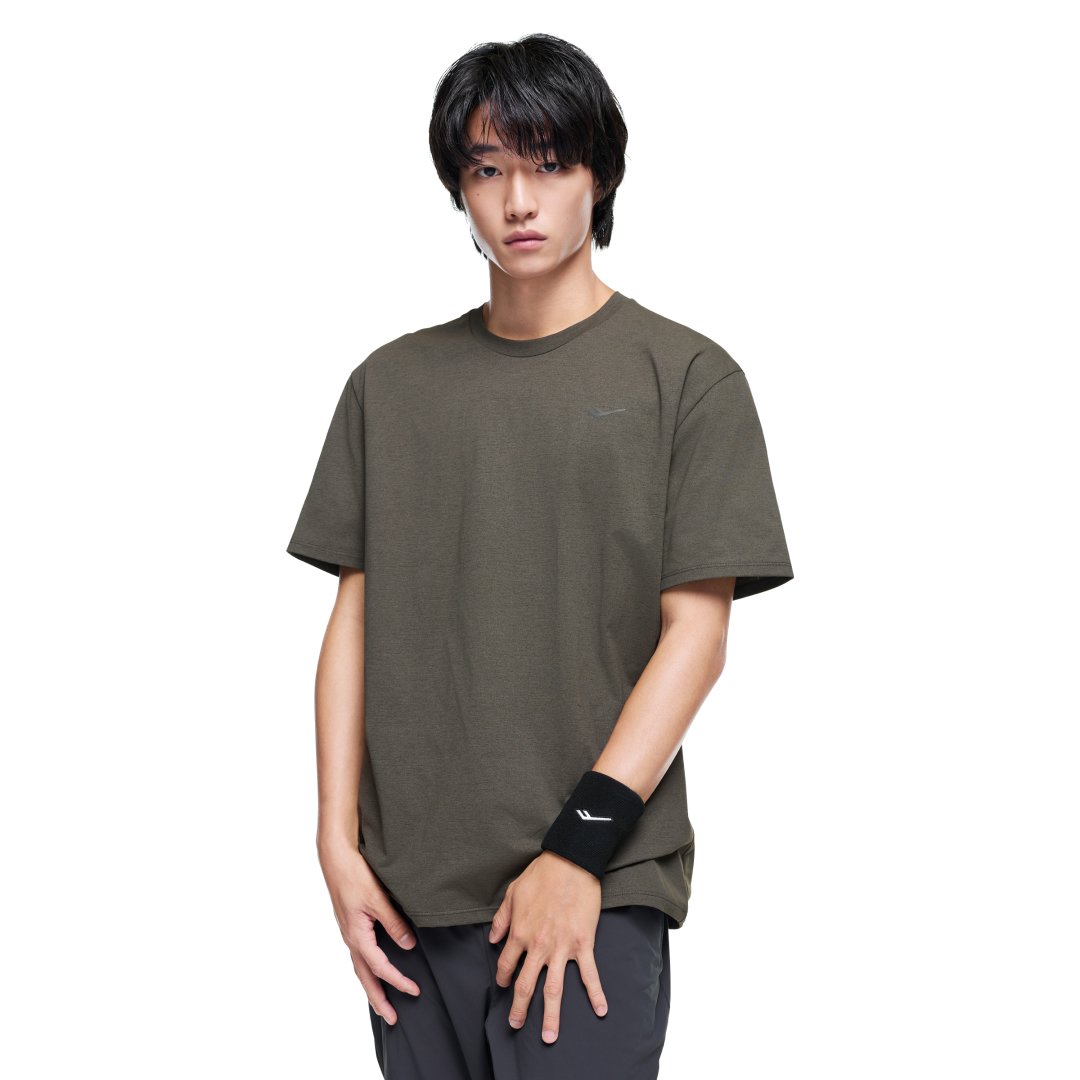 시즌리스 반팔 티셔츠